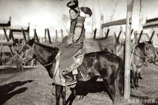 蒙古袍子爆料视频大全,揭秘民族服饰背后的故事与魅力  第2张 蒙古袍子爆料视频大全,揭秘民族服饰背后的故事与魅力  第2张