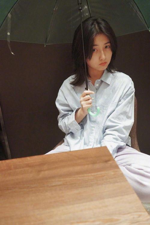 张子枫娱乐爆料,揭秘明星幕后故事  第2张 张子枫娱乐爆料,揭秘明星幕后故事  第2张