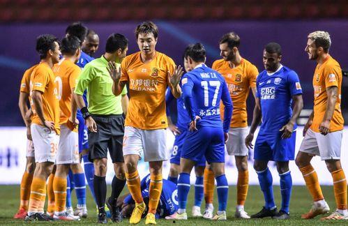 足球俱乐部最新爆料新闻,足球俱乐部最新爆料,转会风云再起!